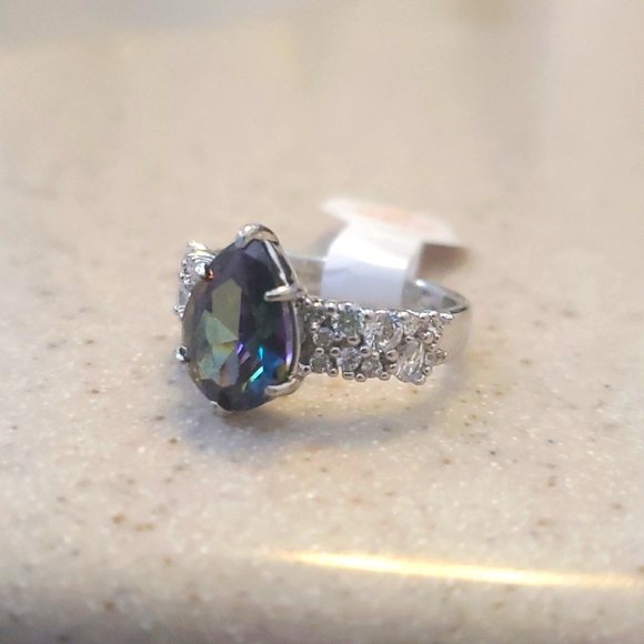 Bomb Party size 6 - Picture 1 of 6